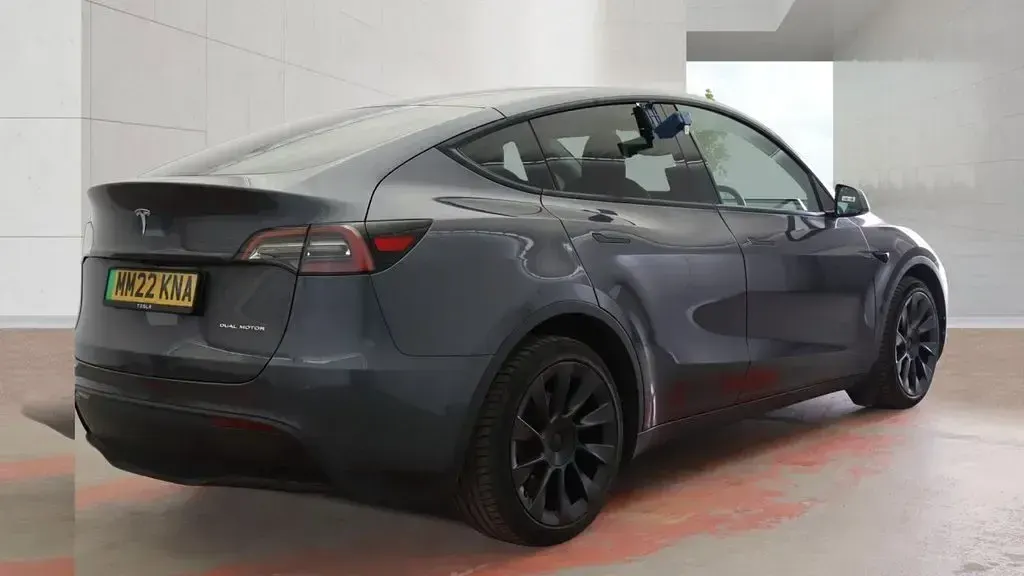Used Tesla Model Y Long Range AWD 378 kW (514 HP) 2022 Grey SUV