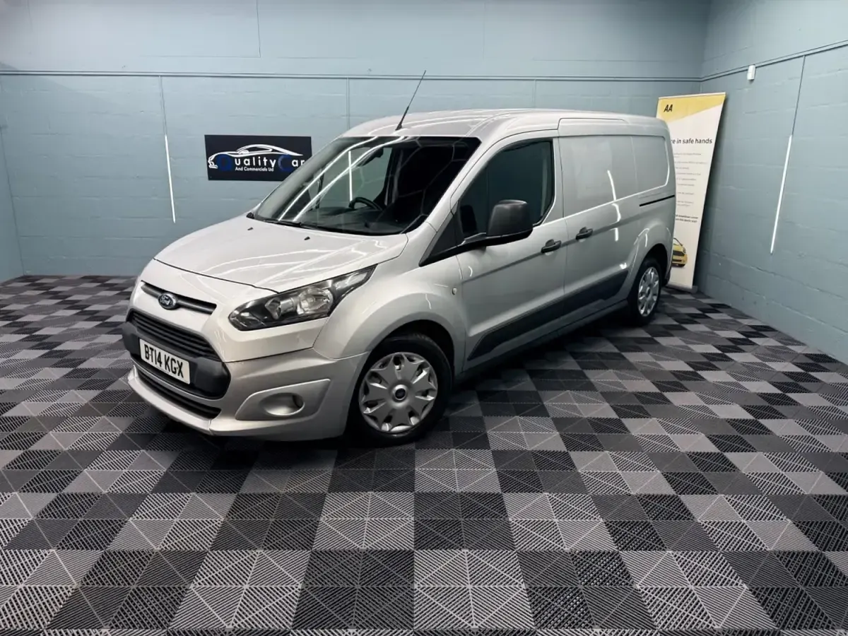 Begagnad Ford Transit Connect Trend 95 HK (69 kW) 2014 Silver Minibuss