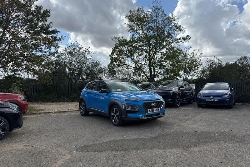 Blue Used 2018 Hyundai Kona Premium SUV | £10,990 (Good price) - Image 1/1