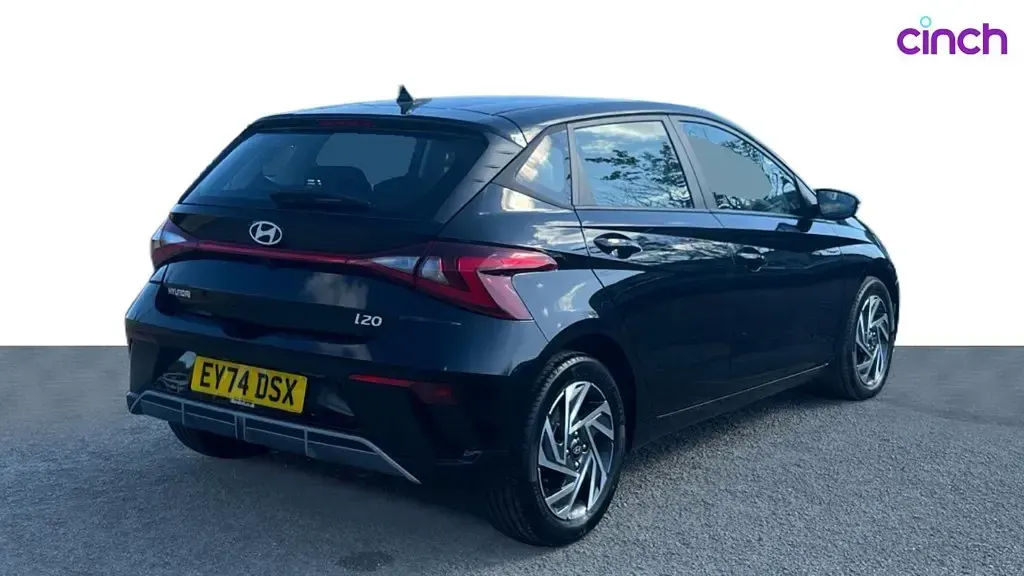 Used Hyundai i20 Advanced 100 HP (73 kW) 2025 Black Hatchback