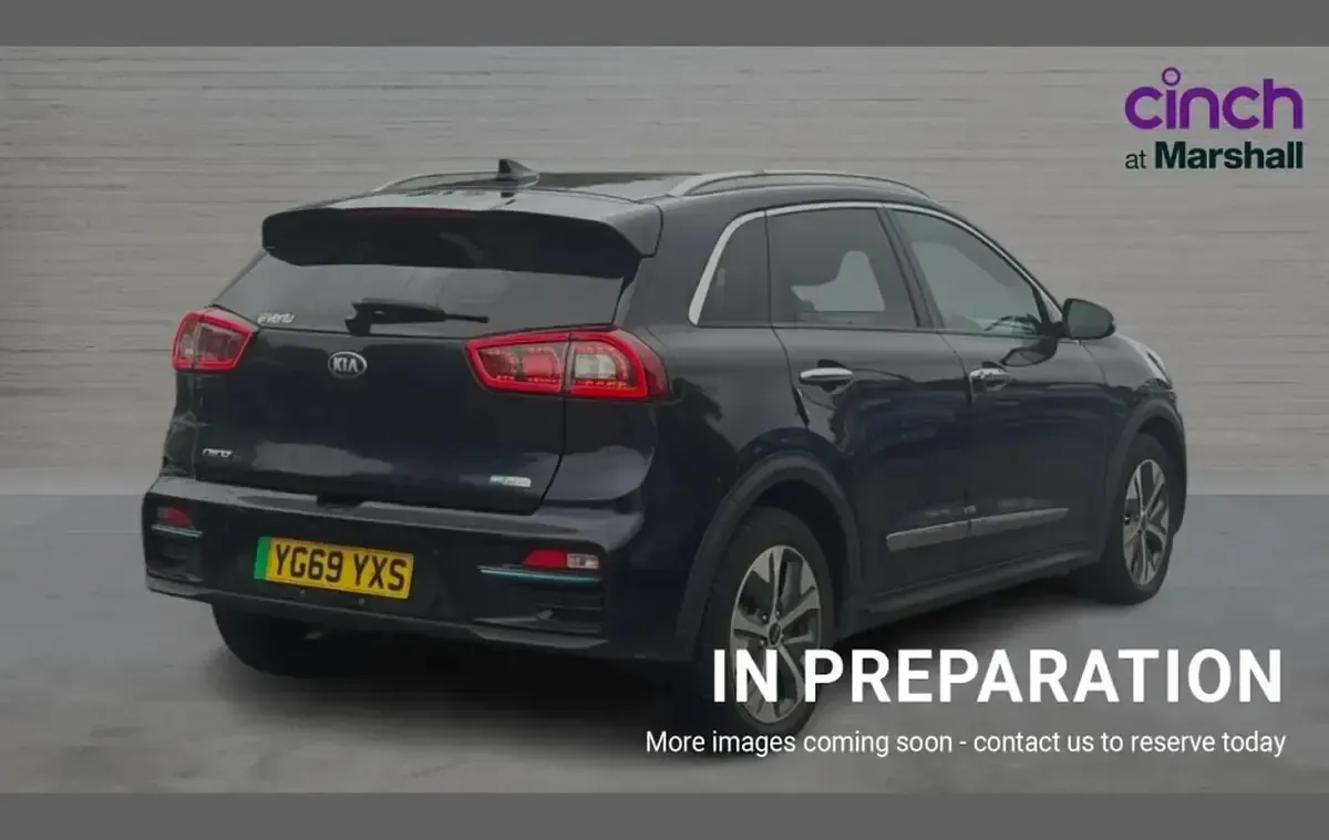 Used Kia e-Niro First Edition 147 kW (201 HP) 2019 Blue SUV