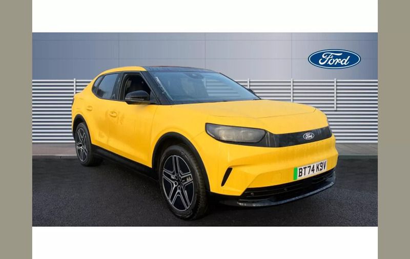 Yellow Used 2024 Ford Capri Premium SUV | £32,900 (Good price) - Image 1/4
