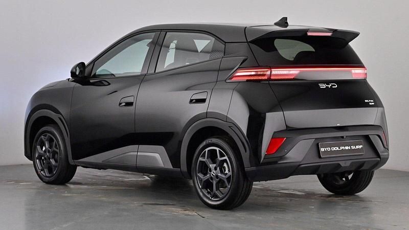New BYD Dolphin Surf Active 64 kW (88 HP) 2026 Lime green Hatchback