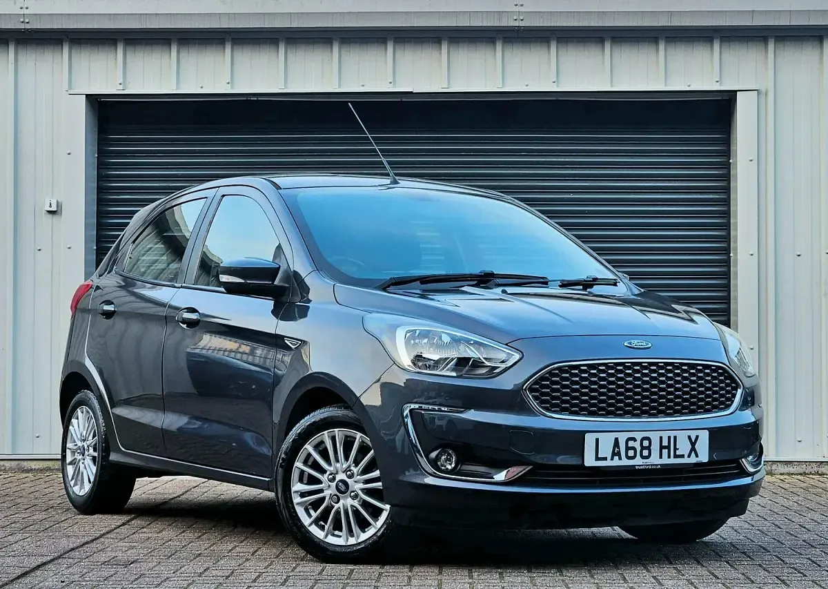Used Ford Ka Plus Zetec 85 HP (62 kW) 2019 Grey Hatchback