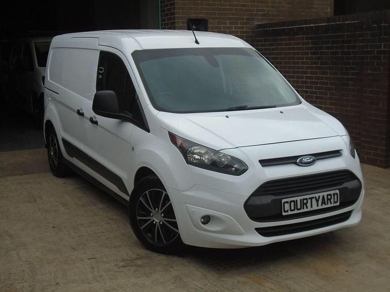 White Used 2017 Ford Transit Trend | £7,450 (Fair price) - Image 1/4