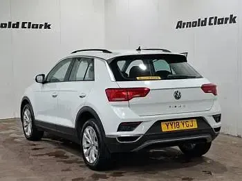 Used VW T-Roc SE 115 HP (84 kW) 2018 White SUV