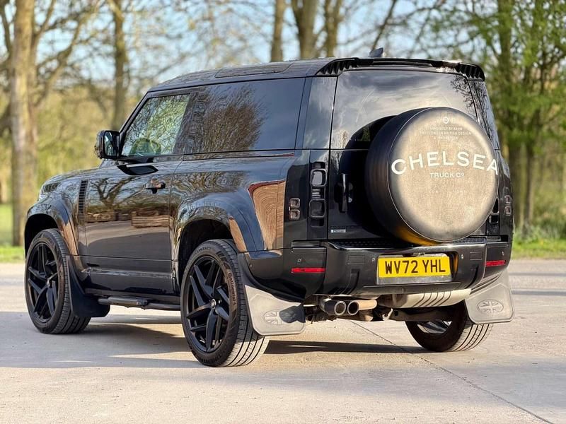 Used Land Rover Defender SE 2022 Black SUV