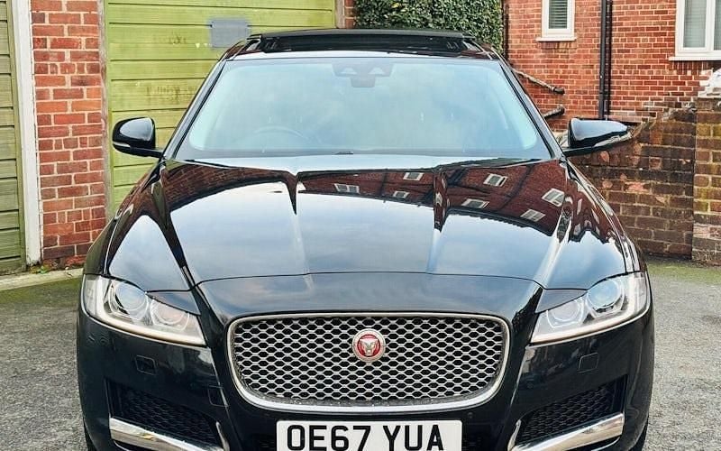 Used Jaguar XF Portfolio 241 HP (177 kW) 2020 Sedan