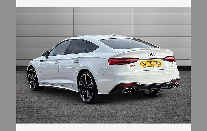 Used Audi S5 Comfort 347 HP (255 kW) 2021 White Coupe