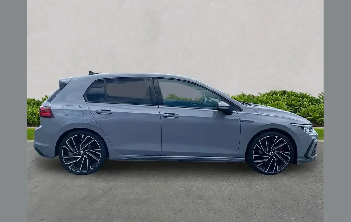 Used VW Golf VIII GTD 200 HP (147 kW) 2022 Grey Hatchback