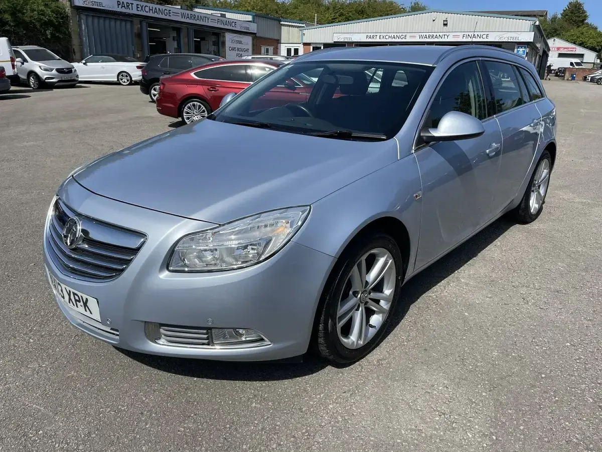 Used Vauxhall Insignia 2013 Silver Estate
