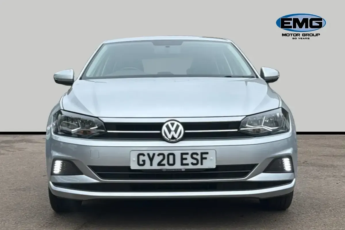 Usado VW Polo SE 80 HP (58 kW) 2020 Prateado Citadino