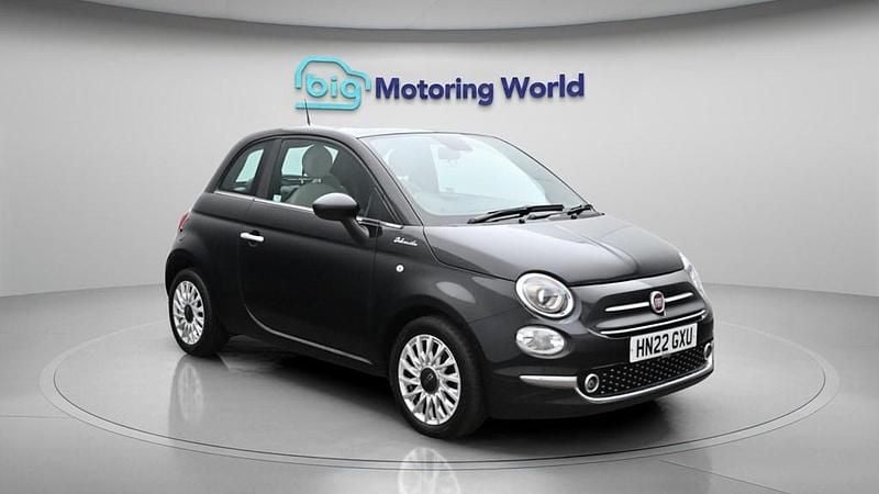 Used Fiat 500 Dolcevita 70 HP (51 kW) 2022 Black Hatchback