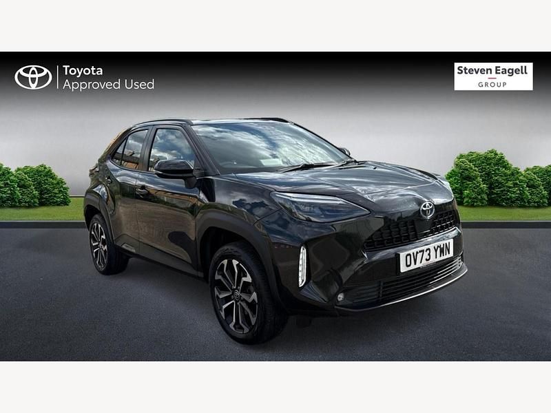 Black Used 2023 Toyota Yaris Hybrid Design Hatchback | £21,146 (Expensive) - Image 1/3