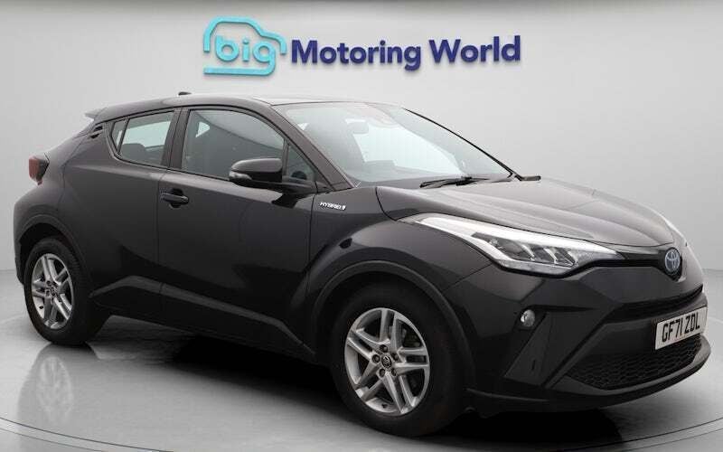Used 2022 Toyota C-HR SUV | £15,200 (Good price) - Image 1/4