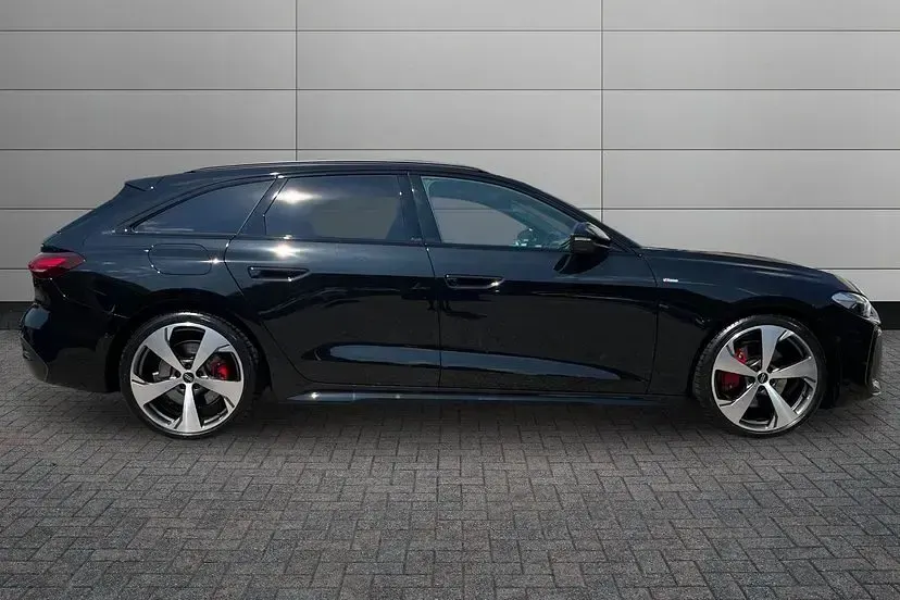 Used Audi A5 Advanced 204 HP (150 kW) 2026 Mythos black Estate