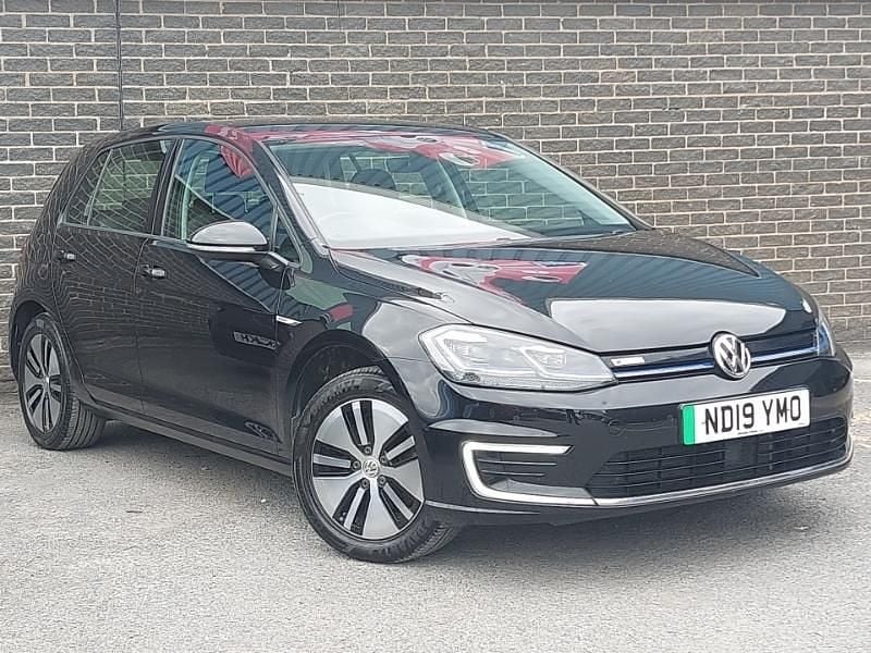Black Used 2019 VW e-Golf Hatchback | £10,498 (Fair price) - Image 1/4