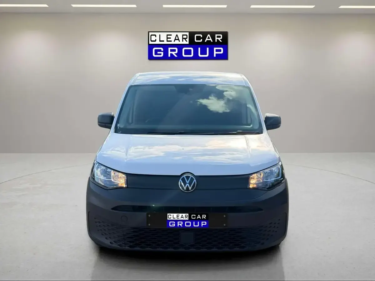 Used VW Caddy 122 HP (89 kW) 2022 White MPV