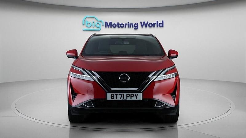 Used Nissan Qashqai S 158 HP (116 kW) 2021 Red SUV