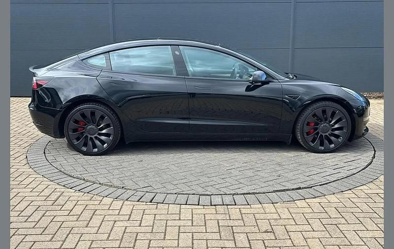 Used Tesla Model 3 Performance 461 kW (627 HP) 2022 Black Sedan