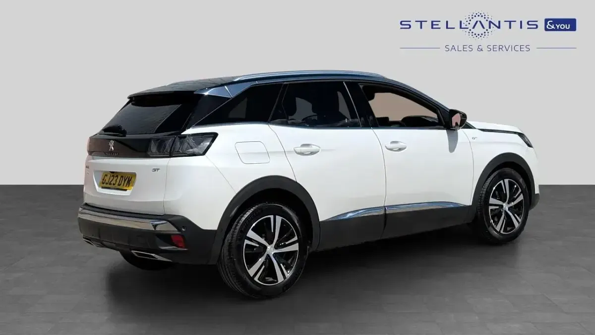Used Peugeot 3008 GT 129 HP (94 kW) 2023 White SUV