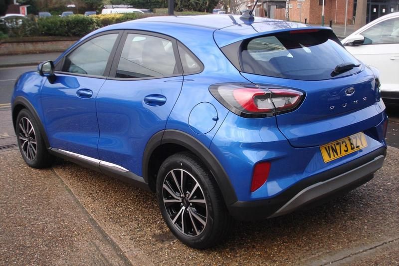 Used Ford Puma Titanium 125 HP (91 kW) 2023 Desert island blue metallic SUV
