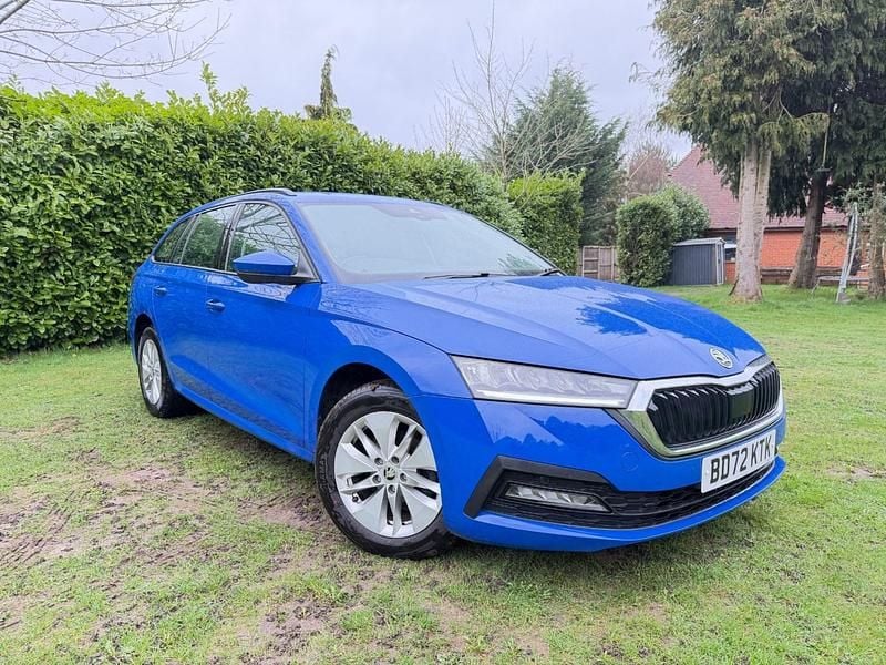 Used Skoda Octavia SE Technology 2023 Blue Estate