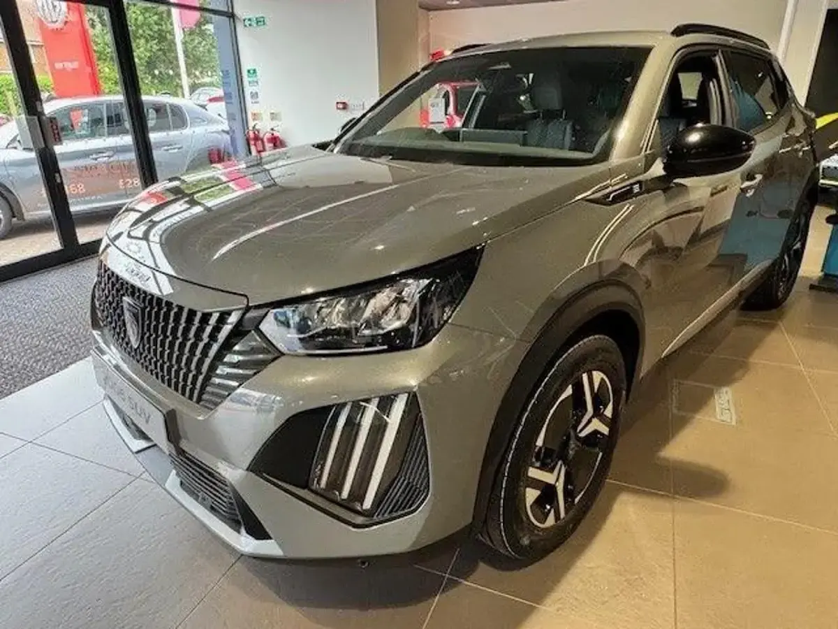 New Peugeot e-2008 Allure 113 kW (154 HP) 2026 Grey SUV