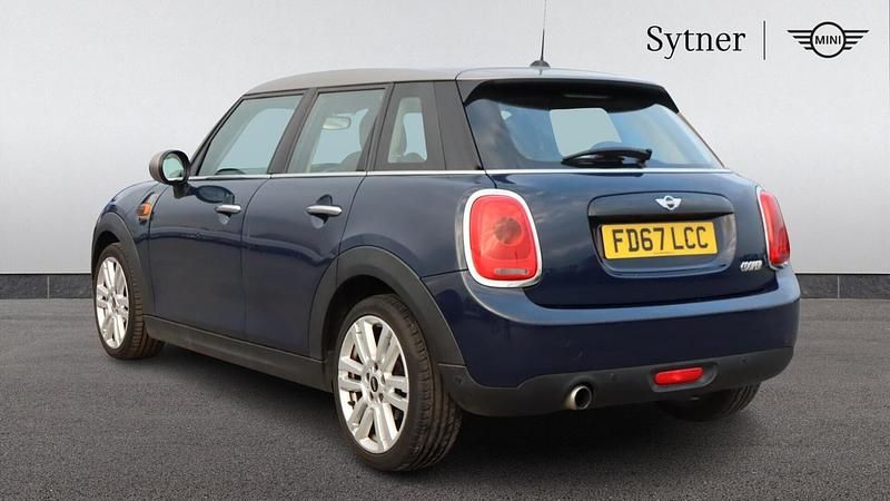 Used Mini Cooper Seven 134 HP (98 kW) 2017 Blue Hatchback