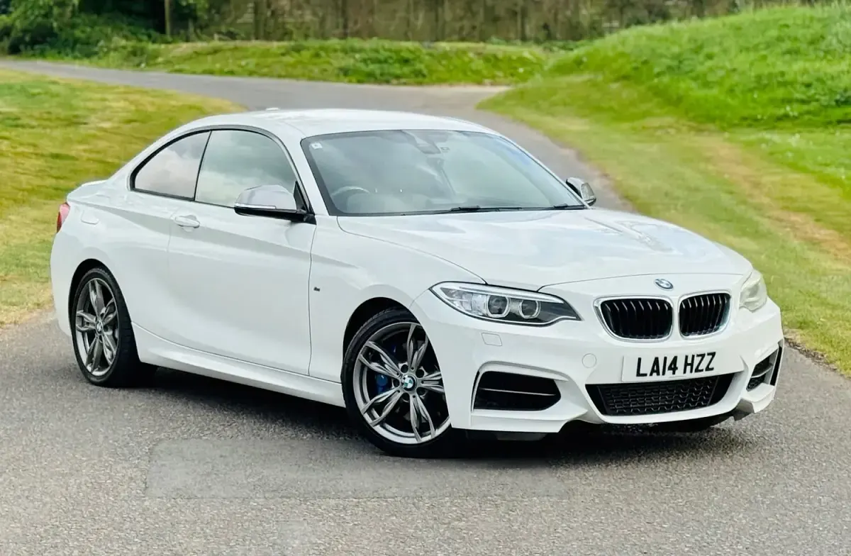 Used BMW M235 Comfort Edition 2014 White Coupe