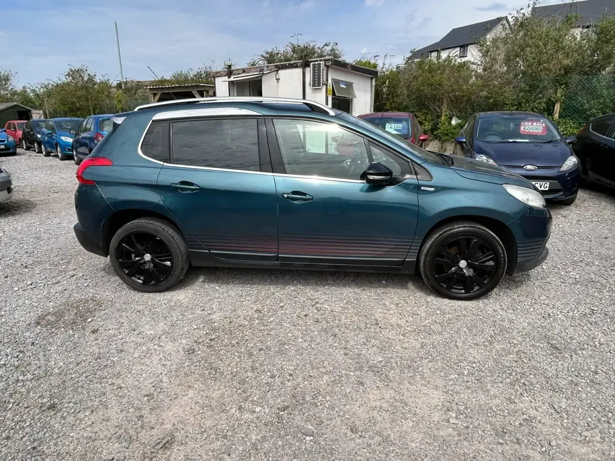 Used Peugeot 2008 110 HP (80 kW) 2015 Green SUV