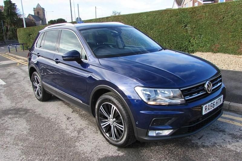 Blue Used 2017 VW Tiguan SE SUV | £12,495 (Fair price) - Image 1/1