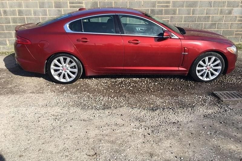 Used Jaguar XF Luxury 2011 Red Sedan