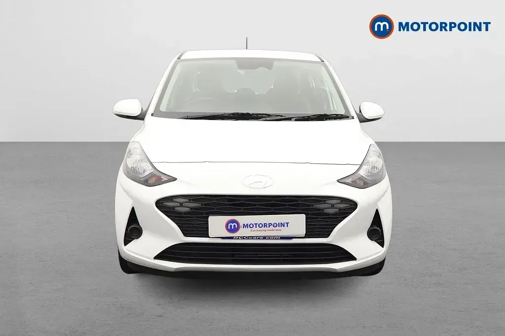 Used Hyundai i10 Advanced 2024 White Hatchback