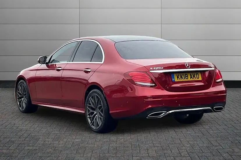 Used Mercedes E220 AMG Line Premium 194 HP (142 kW) 2018 Hyacinth red Sedan