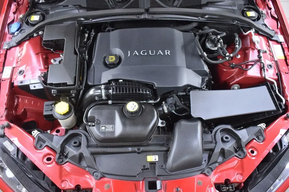 Used Jaguar XF Portfolio 2013 Red Sedan