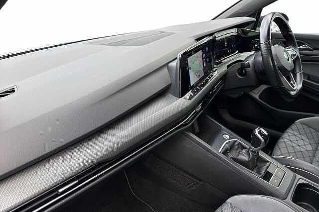 Used VW Golf VIII R-line 130 HP (95 kW) 2020 Urano grey Hatchback