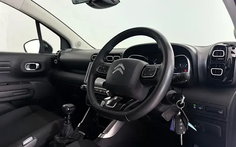 Used Citroën C3 Aircross PureTech 110 HP (80 kW) 2023 Grey SUV