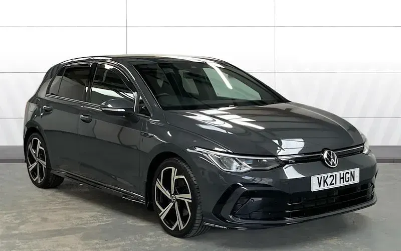 Używany VW Golf VIII R-line 131 KM (96 kW) 2024 Hatchback