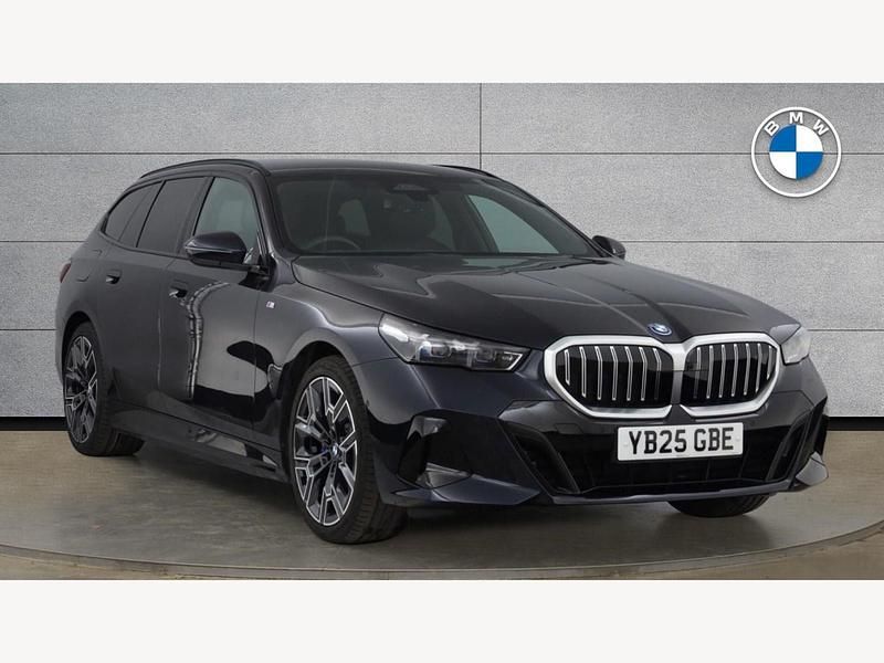Used BMW 530e M Sport 295 HP (216 kW) 2025 Black Estate