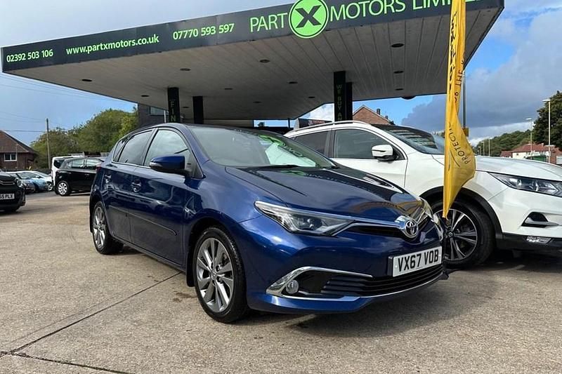 Used 2017 Toyota Auris | £8,495 (Fair price) - Image 1/1
