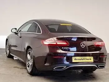Used Mercedes E220 AMG Line Premium 194 HP (142 kW) 2020 Red Coupe