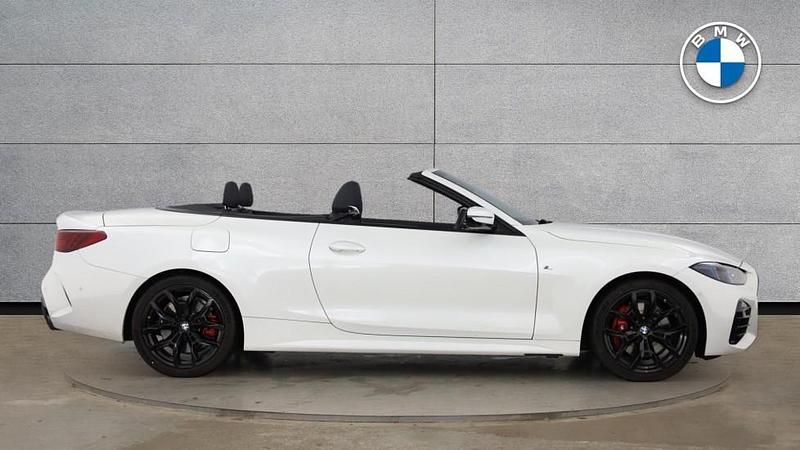 Usado BMW 420 M Sport 181 HP (133 kW) 2025 Branco Cabrios