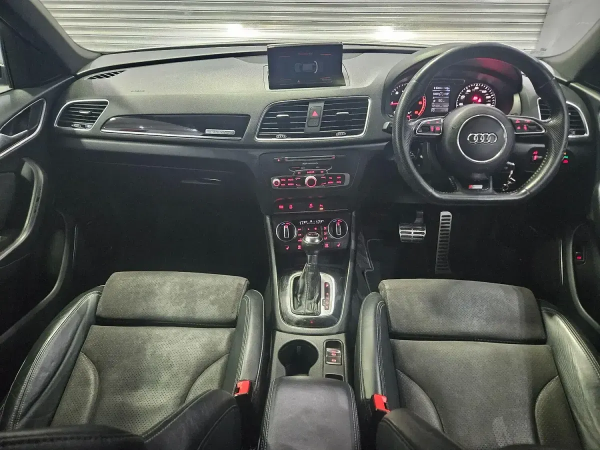 Used Audi Q3 Black Edition 184 HP (135 kW) 2017 White SUV