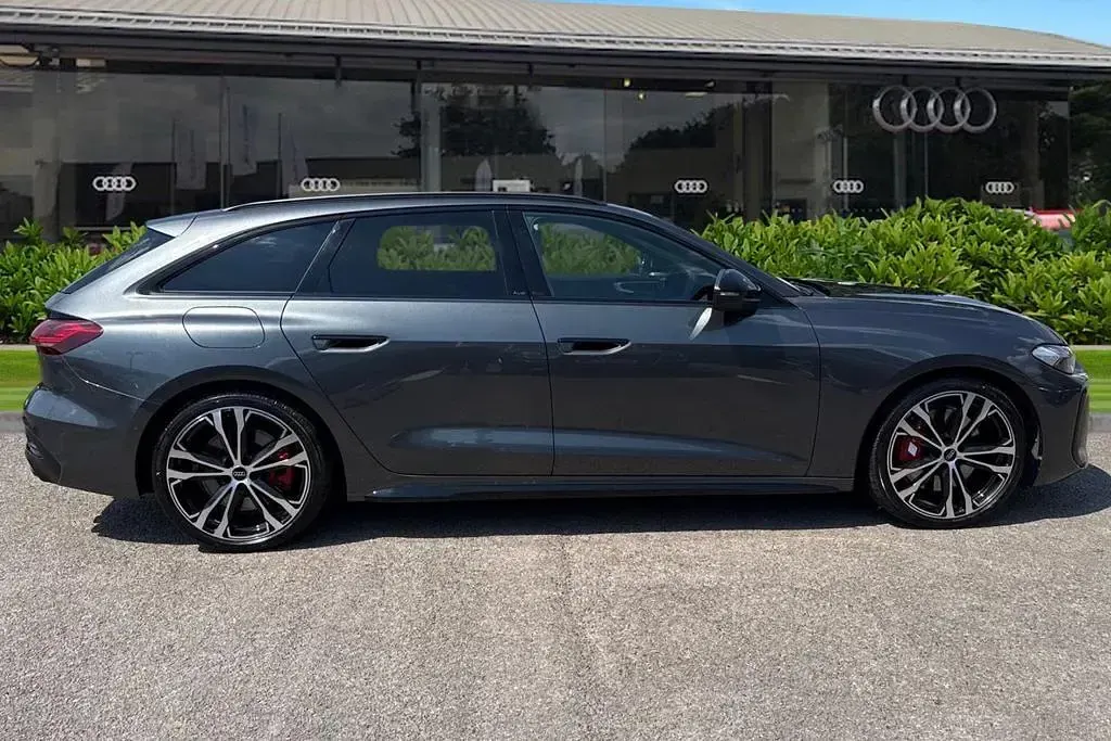 Used Audi S5 Design 367 HP (269 kW) 2025 Grey Estate
