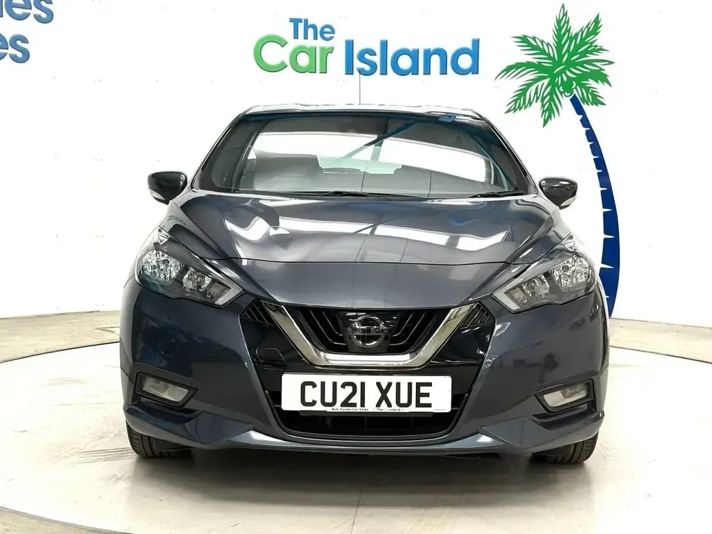 Begagnad Nissan Micra Acenta 92 HK (67 kW) 2021 Grå Halvkombi