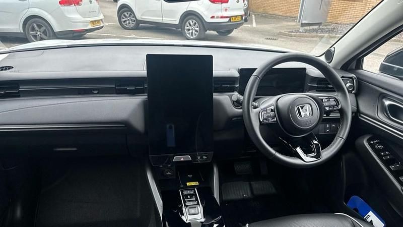Image 4/4