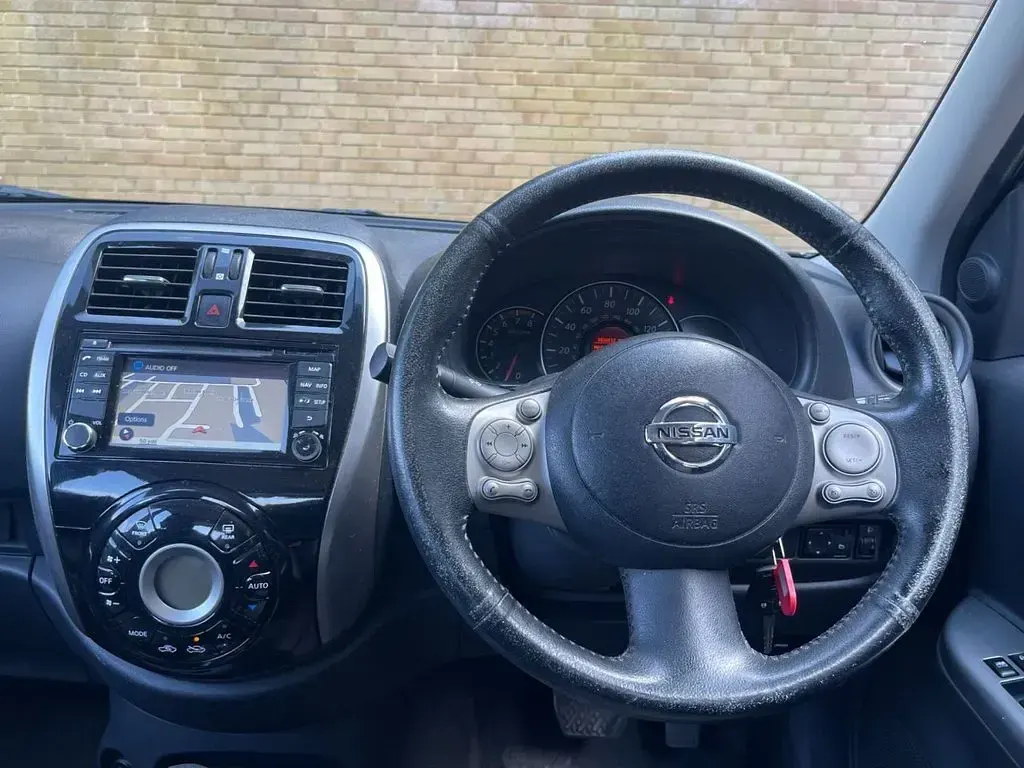 Used Nissan Micra Acenta 80 HP (58 kW) 2014 Black Hatchback