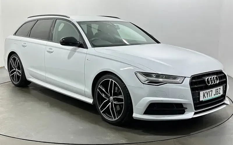 Usado Audi A6 Black Edition 190 HP (139 kW) 2017 Carrinha