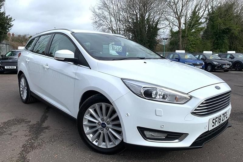 Used Ford Focus Titanium X 120 HP (88 kW) 2018 White Estate